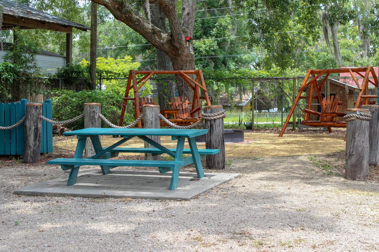 Steinhatchee River Inn And Marina Экстерьер фото