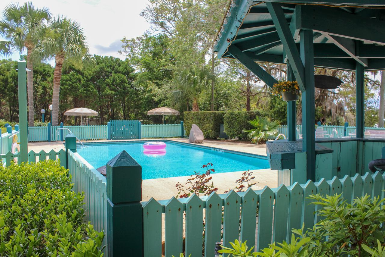 Steinhatchee River Inn And Marina Экстерьер фото