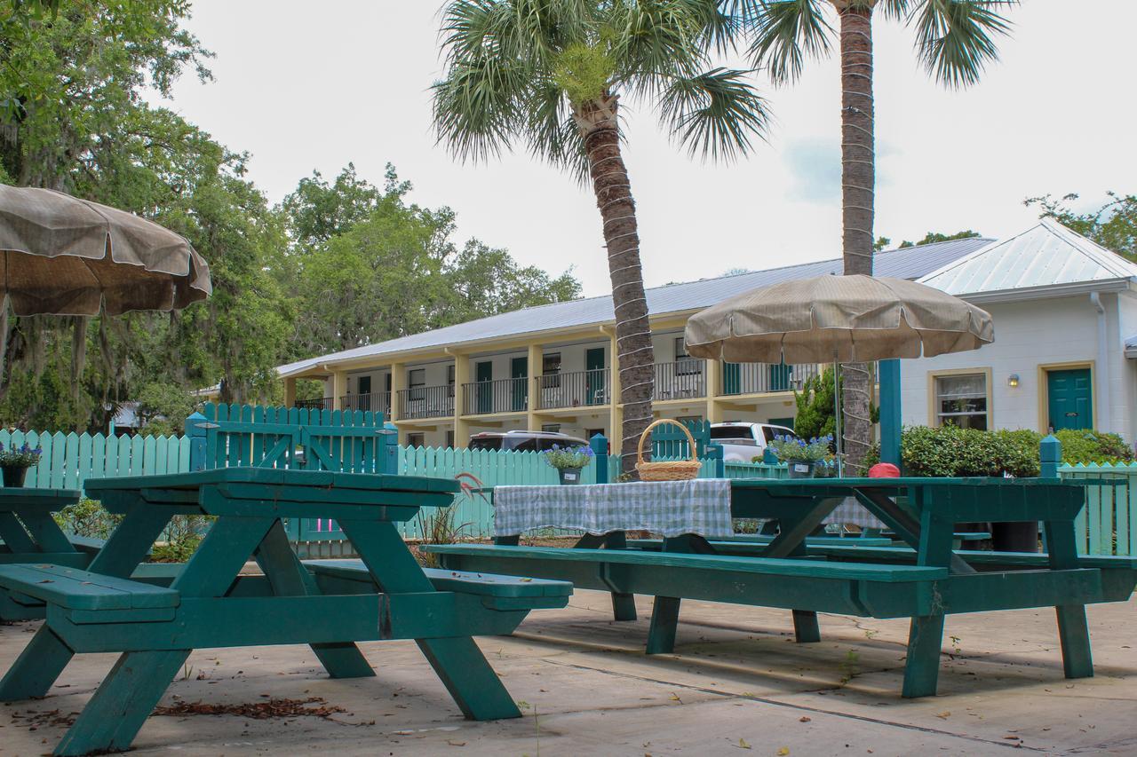 Steinhatchee River Inn And Marina Экстерьер фото